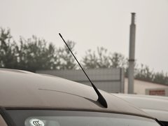 2013款 1.0L 手动 兴业型