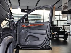 2013款 3.6L 自动 舒享导航版 5座