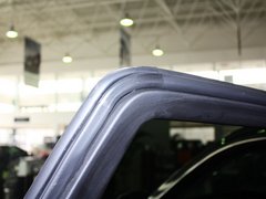 2013款 3.6L 自动 舒享导航版 5座