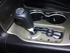 2013款 3.6L 自动 舒享导航版 5座