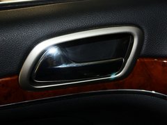 2013款 3.6L 自动 舒享导航版 5座