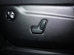 2013款 3.6L 自动 舒享导航版 5座