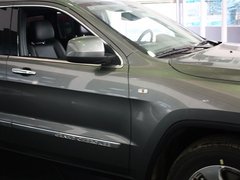 2013款 3.6L 自动 舒享导航版 5座