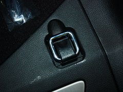 2013款 3.6L 自动 舒享导航版 5座