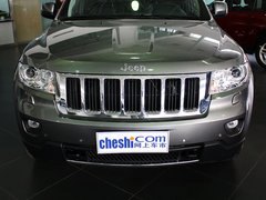 2013款 3.6L 自动 舒享导航版 5座