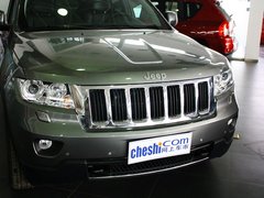 2013款 3.6L 自动 舒享导航版 5座