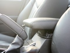 2013款 1.6T 自动 劲智型