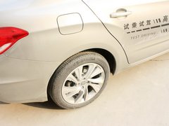 2013款 1.6T 自动 劲智型