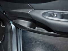 2013款 1.6T 自动 劲智型
