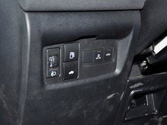 2013款 1.6T 自动 劲智型