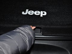 2013款 3.6L 罗宾汉 两门版 4座