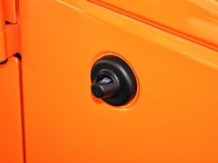 2013款 3.6L 罗宾汉 两门版 4座