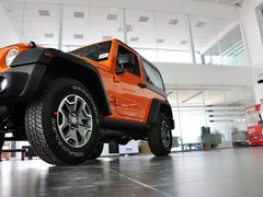 2013款 3.6L 罗宾汉 两门版 4座