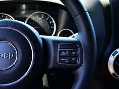 2013款 3.6L 罗宾汉 两门版 4座