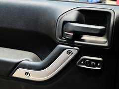 2013款 3.6L 罗宾汉 两门版 4座