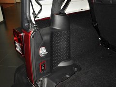 2013款 3.6L 罗宾汉四门版 4座