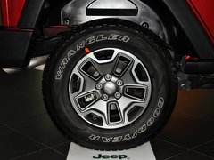 2013款 3.6L 罗宾汉四门版 4座