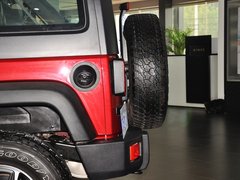2013款 3.6L 罗宾汉四门版 4座