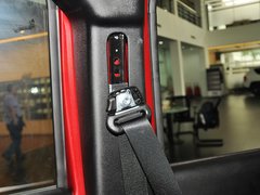 2013款 3.6L 罗宾汉四门版 4座