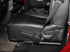 2013款 3.6L 罗宾汉四门版 4座