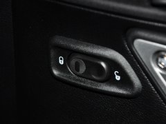 2013款 3.6L 罗宾汉四门版 4座