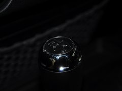2013款 3.6L 罗宾汉四门版 4座