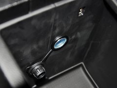 2013款 3.6L 罗宾汉四门版 4座