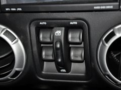 2013款 3.6L 罗宾汉四门版 4座