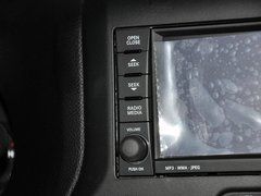 2013款 3.6L 罗宾汉四门版 4座