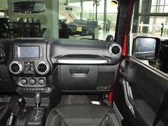 2013款 3.6L 罗宾汉四门版 4座