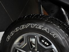 2013款 3.6L 罗宾汉四门版 4座