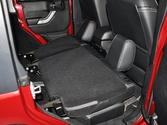 2013款 3.6L 罗宾汉四门版 4座