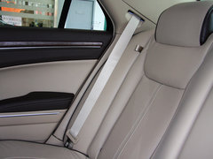 2013款 3.6L 自动 尊崇版