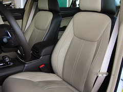 2013款 3.6L 自动 尊崇版