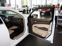2013款 3.6L 自动 尊崇版