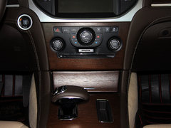 2013款 3.6L 自动 尊崇版