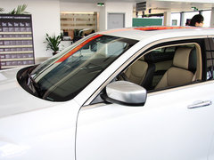 2013款 3.6L 自动 尊崇版