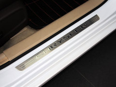 2013款 3.6L 自动 尊崇版