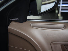 2013款 3.6L 自动 尊崇版