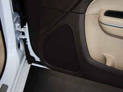 2013款 3.6L 自动 尊崇版