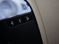 2013款 3.6L 自动 尊崇版