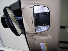 2013款 3.6L 自动 尊崇版
