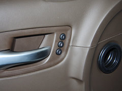 2013款 3.6L 自动 尊崇版