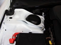 2013款 3.6L 自动 尊崇版