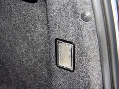 2013款 3.6L 自动 尊崇版