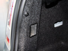 2013款 3.6L 自动 尊崇版