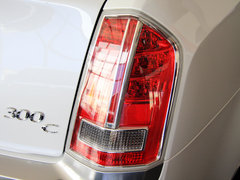 2013款 3.6L 自动 尊崇版