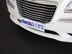 2013款 3.6L 自动 尊崇版