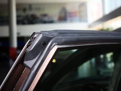 2013款 1.8T 手动 两驱智尊版 5座