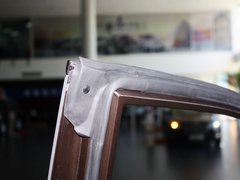 2013款 1.8T 手动 两驱智尊版 5座